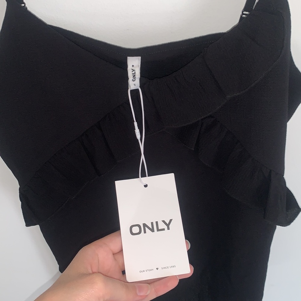 Only | Black Ruffled Tank Top - Picture 4 of 4
